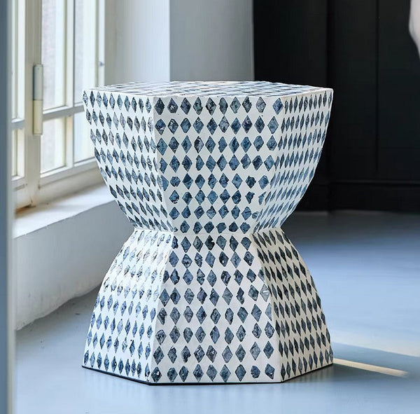 Contemporary Bedside Table, Small End Table, Modern Side Table, Bedside Small Side Table, Shell Small Sofa Side Table, Portable Casual Side Table, Creative Coffee Table, Contemporary Side Table-ArtWorkCrafts.com