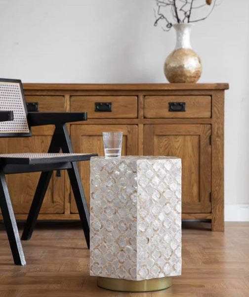 Portable Casual Side Table, Creative Coffee Table, Contemporary Small Sofa Side Table, Shell Small Side Table, Unique Small End Table-ArtWorkCrafts.com