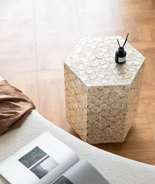 Creative Coffee Table, Contemporary Small Sofa Side Table, Shell Small Side Table, Portable Casual Side Table, Unique Small End Table-ArtWorkCrafts.com