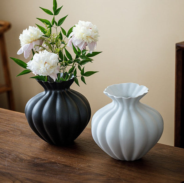 Handmade Water Holding Flower Vases, Modern Black Flower Vase Centerpiece on Table, Porcelain Flower Vases, Ceramic Bouquet Vases-ArtWorkCrafts.com