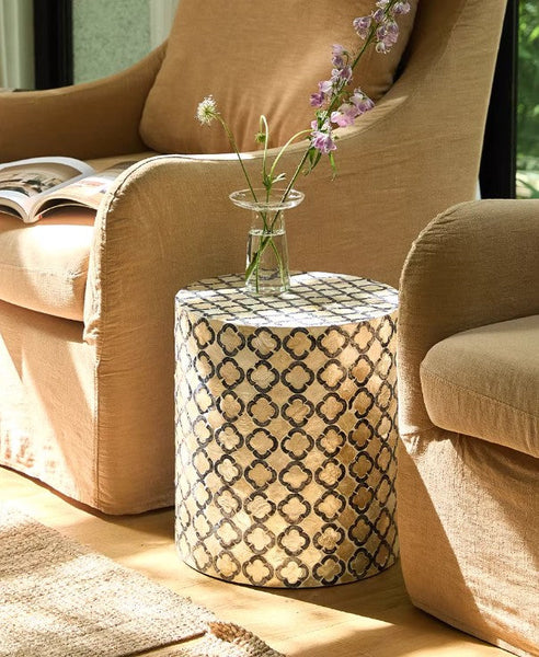 Contemporary Bedside Table, Bedside Small Side Table, Creative Coffee Table, Contemporary Side Table, Modern Side Table, Small End Table, Portable Casual Side Table, Shell Small Sofa Side Table-ArtWorkCrafts.com