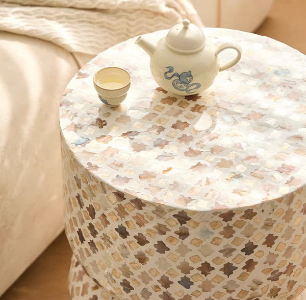 Elegant Small End Table, Modern Side Table, Contemporary Bedside Table, Bedside Small Side Table, Creative Coffee Table, Contemporary Side Table, Portable Casual Side Table, Shell Small Sofa Side Table-ArtWorkCrafts.com