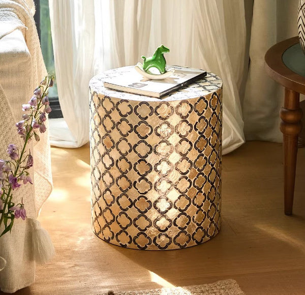Modern Side Table, Small End Table, Portable Casual Side Table, Shell Small Sofa Side Table, Contemporary Bedside Table, Bedside Small Side Table, Creative Coffee Table, Contemporary Side Table-ArtWorkCrafts.com