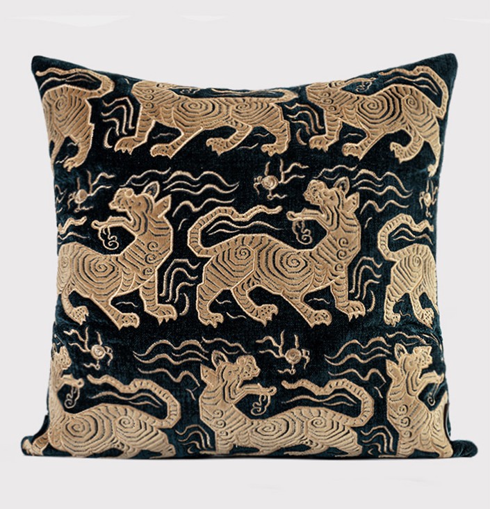 Embroidery Tiger Pattern Pillows for Couch, Contemporary Modern Sofa Pillows, Decorative Throw Pillows for Bedroom, Large Modern Sofa Pillow for Living Room