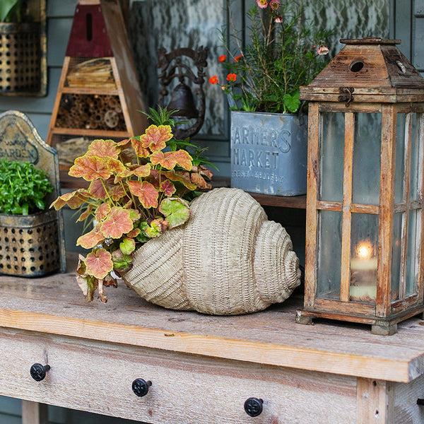 Snail Flowerpot for Garden Decoration, Cute Snail Statues, Garden Animal Statues, Unique Modern Garden Sculptures, Creative Villa Outdoor Gardening Ideas-ArtWorkCrafts.com