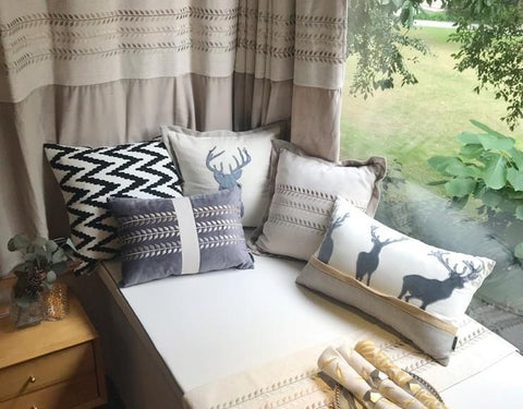 Contemporary Decorative Pillows, Modern Throw Pillows, Decorative Throw Pillows for Couch, Modern Sofa Pillows-ArtWorkCrafts.com