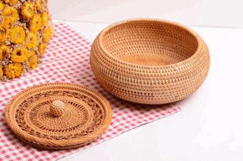 Woven Storage Basket with Lid, Lovely Rattan Round Storage Basket, Round Storage Basket for Kitchen-ArtWorkCrafts.com