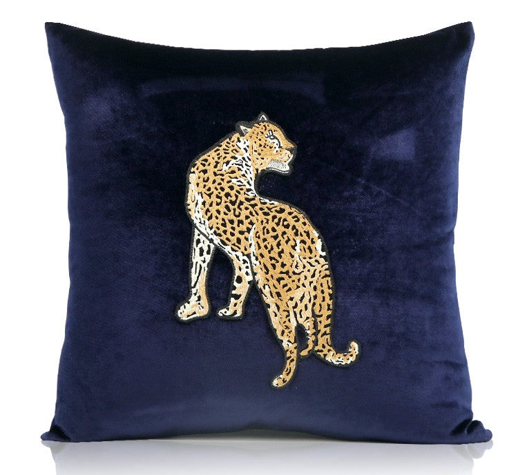 Contemporary Cheetah Print Animal Pattern Decorative Throw Pillow For Sofa Couch