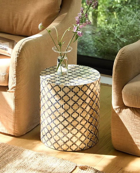 Contemporary Bedside Table, Bedside Small Side Table, Creative Coffee Table, Contemporary Side Table, Modern Side Table, Small End Table, Portable Casual Side Table, Shell Small Sofa Side Table-ArtWorkCrafts.com