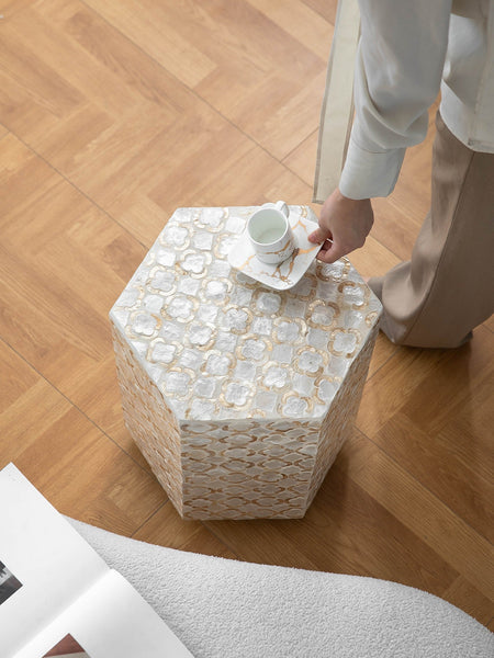 Portable Casual Side Table, Creative Coffee Table, Contemporary Small Sofa Side Table, Shell Small Side Table, Unique Small End Table-ArtWorkCrafts.com