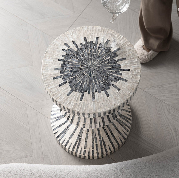 Shell Small Sofa Side Table, Bedside Small Side Table, Portable Casual Side Table, Contemporary Round Side Table, Creative Coffee Table-ArtWorkCrafts.com