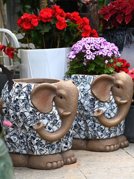 Unique Garden Flowerpot, Large Elephant Flowerpot, Resin Statue for Garden, Modern Animal Statue for Garden Ornaments, Villa Outdoor Decor Gardening Ideas-ArtWorkCrafts.com
