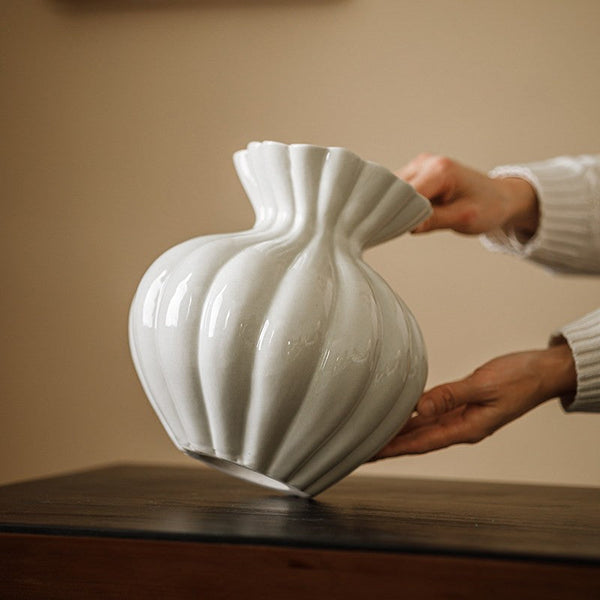 Handmade Water Holding Flower Vases, Porcelain Flower Vases, Modern Flower Vase Centerpiece on Table, Ceramic Bouquet Vases-ArtWorkCrafts.com