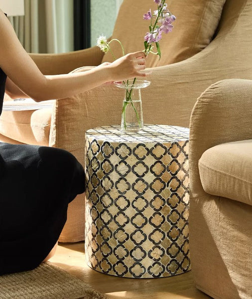 Modern Side Table, Small End Table, Portable Casual Side Table, Shell Small Sofa Side Table, Contemporary Bedside Table, Bedside Small Side Table, Creative Coffee Table, Contemporary Side Table-ArtWorkCrafts.com