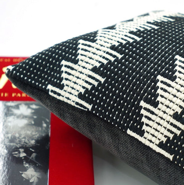 Large Modern Sofa Pillow Covers, Black and White Pattern Contemporary Square Modern Throw Pillows for Couch, Simple Throw Pillow for Interior Design-ArtWorkCrafts.com