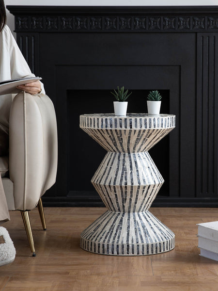 Shell Small Sofa Side Table, Bedside Small Side Table, Portable Casual Side Table, Contemporary Round Side Table, Creative Coffee Table-ArtWorkCrafts.com