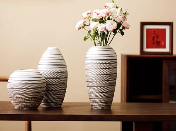 Centerpiece on Dining Table, Large Flower Vase on Table, Modern Bouquet Flower Vases, Handmade Pottery Flower Vases Urn, Water Holding Flower Vases-ArtWorkCrafts.com