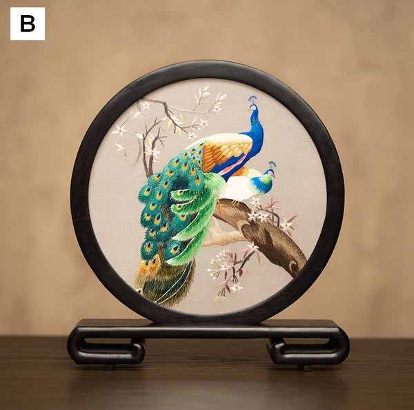 Traditional Chinese Suzhou Embroidery Ornament, Exclusive Business Present Peacock Embroidered Decor, Premium Souvenir, Unique Birthday Gift-ArtWorkCrafts.com