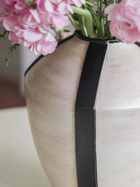 Large Contemporary Vases on Dining Table, Handmade Modern Flower Vase, Centerpiece Ceramic Bouquet Vases, Porcelain Vases for Modern Home Decor-ArtWorkCrafts.com