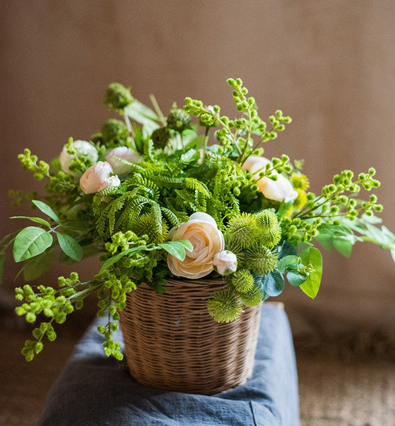 Spring Flower Arrangement for Living Room, Ranunculus Asiaticus, Globe Amaranth, Botany Plants, Beautiful Modern Flower Arrangement Ideas for Home Decoration-ArtWorkCrafts.com