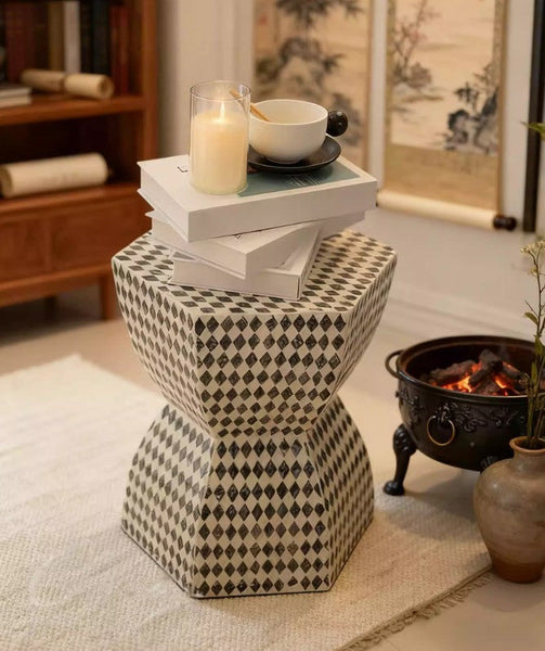Modern Side Table, Bedside Small Side Table, Contemporary Bedside Table, Small End Table, Shell Small Sofa Side Table, Portable Casual Side Table, Creative Coffee Table, Contemporary Side Table-ArtWorkCrafts.com