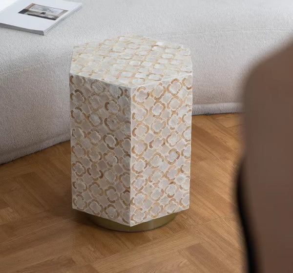 Portable Casual Side Table, Creative Coffee Table, Contemporary Small Sofa Side Table, Shell Small Side Table, Unique Small End Table-ArtWorkCrafts.com