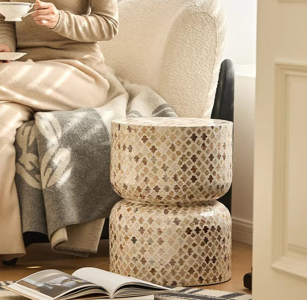 Elegant Small End Table, Modern Side Table, Contemporary Bedside Table, Bedside Small Side Table, Creative Coffee Table, Contemporary Side Table, Portable Casual Side Table, Shell Small Sofa Side Table-ArtWorkCrafts.com
