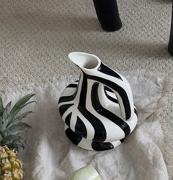 Porcelain Bud Vases, Handmade Water Holding Flower Vases, Modern Ceramic Flower Vases, Small Flower Vases on Table-ArtWorkCrafts.com