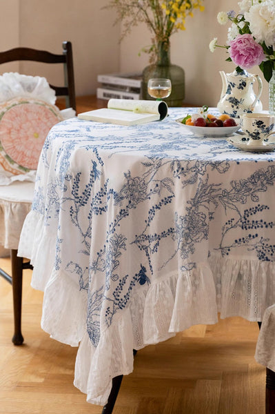 Garden Picnic Rectangle Tablecloth for Dining Room Table, Wild Bee embroidery Tablecloth for Home Decoration, Square Tablecloth for Round Table-ArtWorkCrafts.com