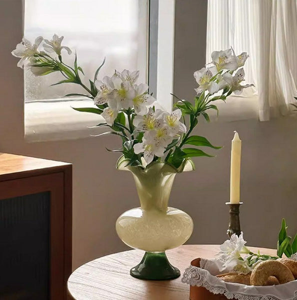 Bouquet Flower Vase, Vintage Glass Flower Vases, Water Holding Flower Vases, Glass Bud Vases, Handmade Flower Vases on Table-ArtWorkCrafts.com