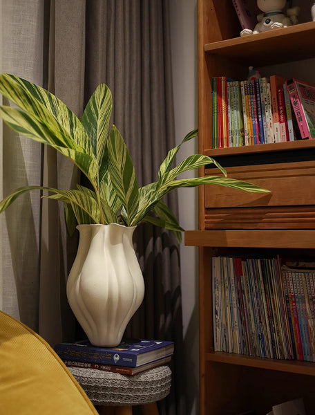 Large Porcelain Vases for Modern Home Decor, Unique Handmade Modern Flower Vase, Centerpiece Ceramic Bouquet Vases, Contemporary Vases on Dining Table-ArtWorkCrafts.com