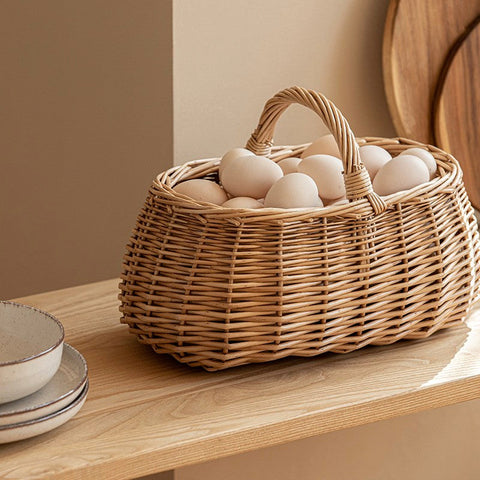 Hand-woven Wicker Storage Basket, Small Picnic Storage Basket with Handle, Willow Weaving Baskets for Vegetable, Natural Fruit Basket, Kitchen Storage Baskets-ArtWorkCrafts.com