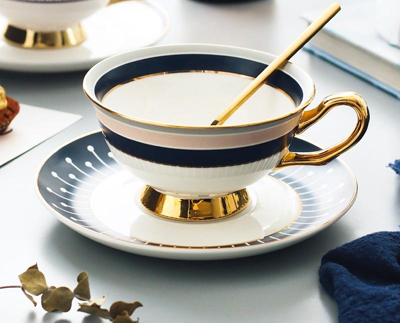 Porcelain Coffee Cups, Latte Coffee Cups, British Tea Cups, Tea Cups and Saucers, Coffee Cups with Gold Trim and Gift Box-ArtWorkCrafts.com