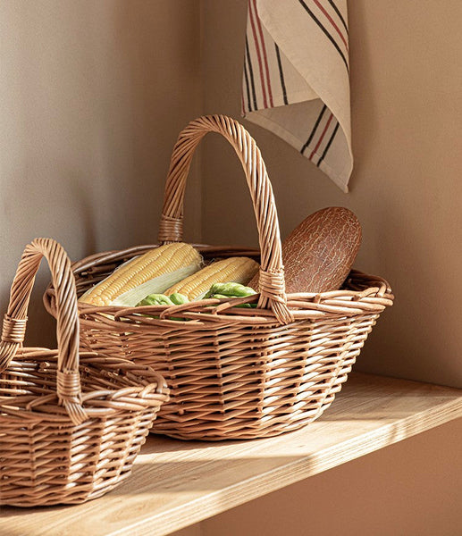 Large Picnic Food Basket with Handle, Lovely Willow Weaving Baskets for Vegetable, Natural Hand-woven Wicker Storage Basket, Natural Fruit Basket, Kitchen Storage Baskets-ArtWorkCrafts.com