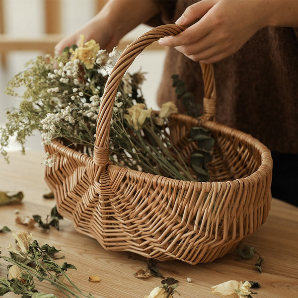 Natural Fruit Basket, Kitchen Storage Baskets, Natural Hand-woven Wicker Storage Basket, Large Picnic Food Basket with Handle, Lovely Willow Weaving Baskets for Vegetable-ArtWorkCrafts.com