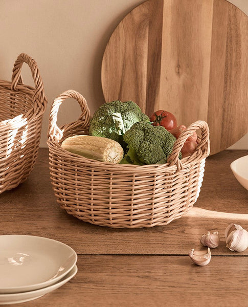 Picnic Fruit Basket with Handle, Kitchen Storage Baskets, Natural Hand-woven Wicker Round Storage Basket, Lovely Willow Weaving Baskets for Vegetable, Natural Fruit Storage Basket-ArtWorkCrafts.com