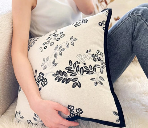 Square Decorative Pillow Covers, Decorative Pillows for Couch, Farmhouse Decorative Pillows for Sofa, Spring Swallow Decorative Pillows for Bedroom