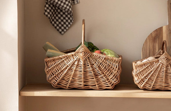 Large Picnic Food Basket with Handle, Natural Hand-woven Wicker Storage Basket, Lovely Willow Weaving Baskets for Vegetable, Natural Fruit Basket, Kitchen Storage Baskets-ArtWorkCrafts.com