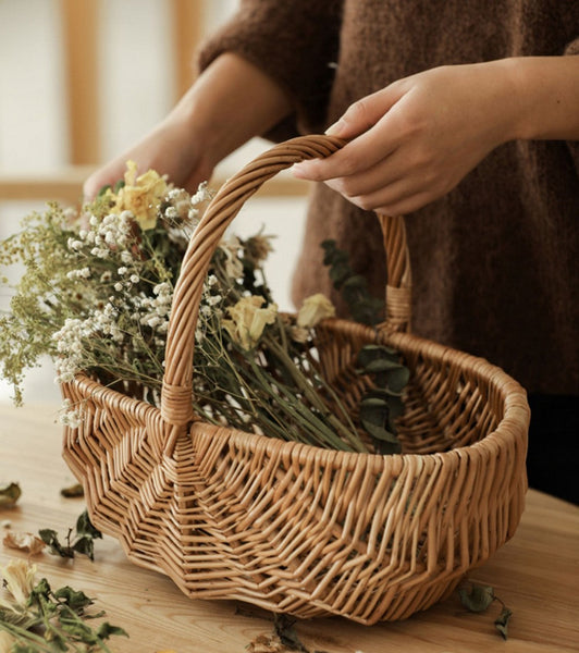 Natural Fruit Basket, Kitchen Storage Baskets, Natural Hand-woven Wicker Storage Basket, Large Picnic Food Basket with Handle, Lovely Willow Weaving Baskets for Vegetable-ArtWorkCrafts.com