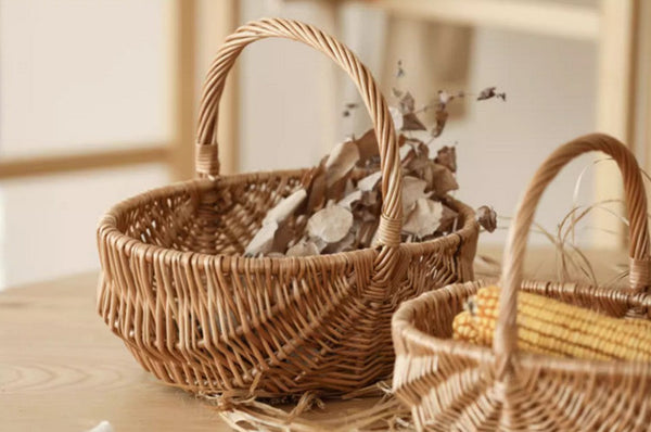 Natural Fruit Basket, Kitchen Storage Baskets, Natural Hand-woven Wicker Storage Basket, Large Picnic Food Basket with Handle, Lovely Willow Weaving Baskets for Vegetable-ArtWorkCrafts.com