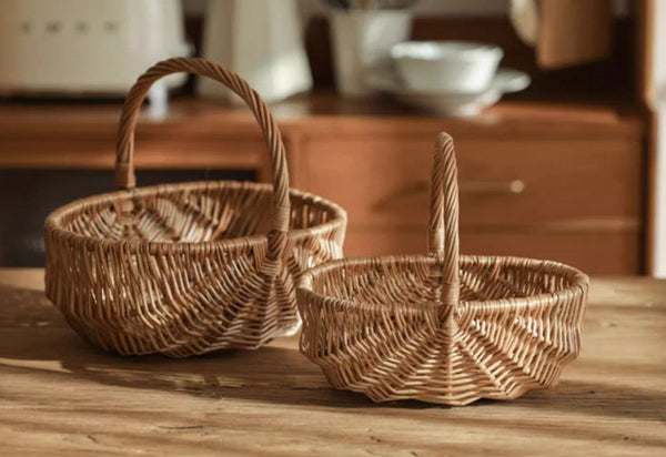 Natural Fruit Basket, Kitchen Storage Baskets, Natural Hand-woven Wicker Storage Basket, Large Picnic Food Basket with Handle, Lovely Willow Weaving Baskets for Vegetable-ArtWorkCrafts.com