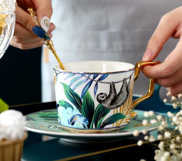 Handmade Coffee Cups with Gold Trim and Gift Box, Tea Cups and Saucers, Jungle Tiger Porcelain Coffee Cups-ArtWorkCrafts.com