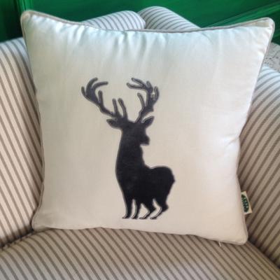 Embroider Elk Cotton Pillow Cover, Decorative Throw Pillow, Sofa Pillows, Home Decor-ArtWorkCrafts.com
