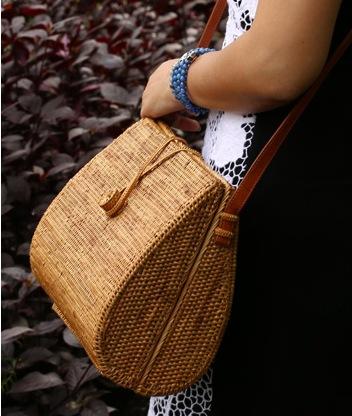 Woven Rattan Handbag, Natural Fiber Handbag, Small Rustic Handbag, Handmade Rattan Handbag for Outdoors-ArtWorkCrafts.com